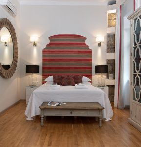 Luxury suite in Athens minutes from the Acropolis